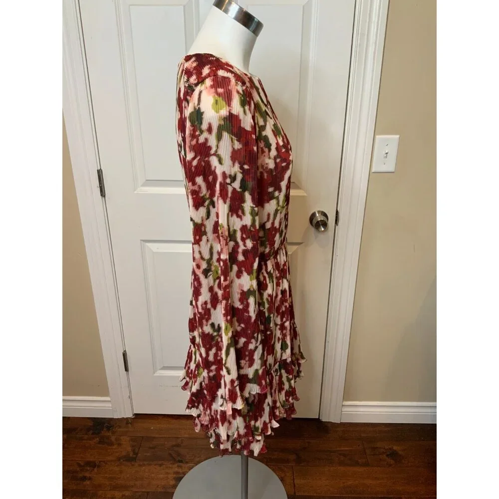 BCBG Max Azria Abstract Floral Accordion Pleated Mini Dress NWT $298, Size 6 - Picture 3 of 7